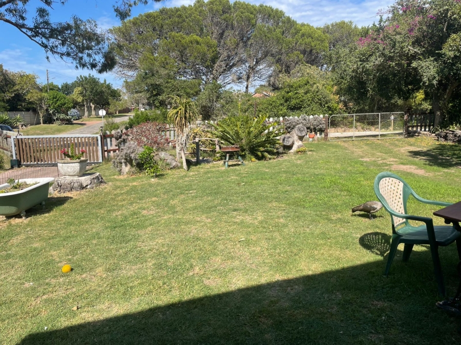 6 Bedroom Property for Sale in West Bank Eastern Cape